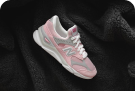 Running shoe product example 3