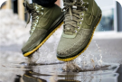 Running shoe product example 4